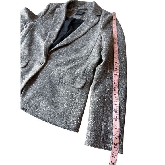 Abercrombie & Fitch Textured Grey Wool-Blend Tweed Blazer Size 8 - Picture 8 of 9